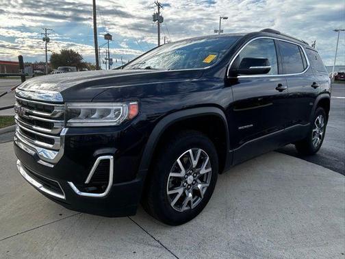 2022 GMC Acadia FWD SLT