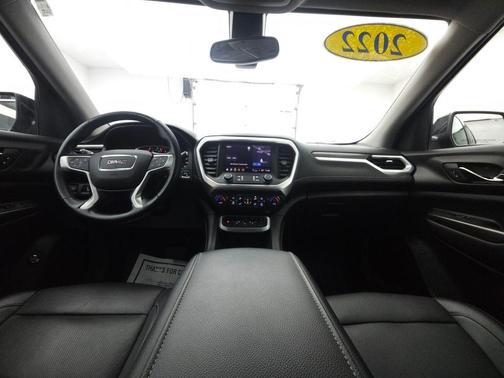 2022 GMC Acadia FWD SLT