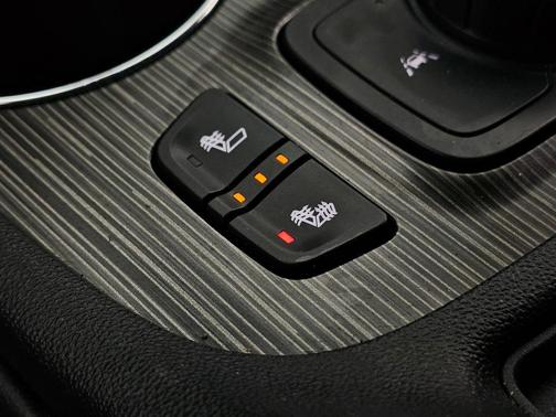 2022 GMC Acadia FWD SLT