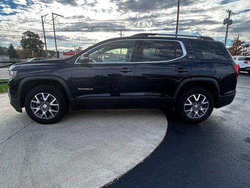 2022 GMC Acadia FWD SLT