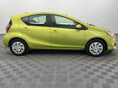 Electric Lime Metallic 2016 Toyota Prius c Four