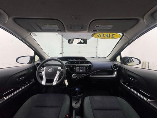 Electric Lime Metallic 2016 Toyota Prius c Four