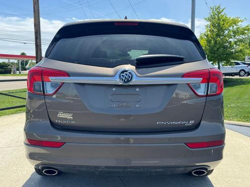 Alloy Metallic 2017 Buick Envision Premium II