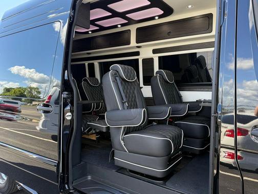 2024 Mercedes-Benz Sprinter 3500XD High Roof