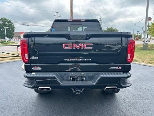 2019 GMC Sierra 1500 AT4