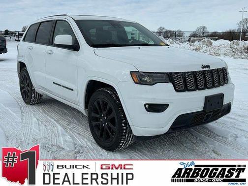 2022 Jeep Grand Cherokee Laredo