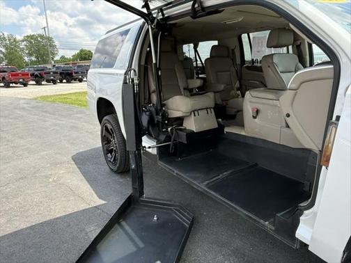 2017 GMC Yukon XL SLT