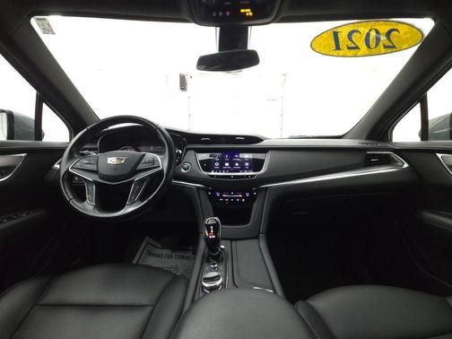 2021 Cadillac XT5 Luxury