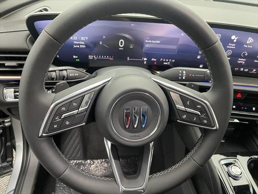 2025 Buick Envision Avenir AWD