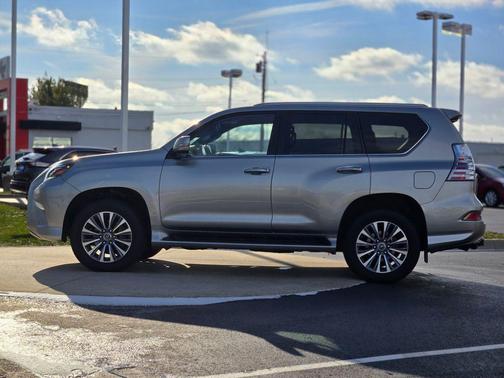 2022 Lexus GX 460 Luxury