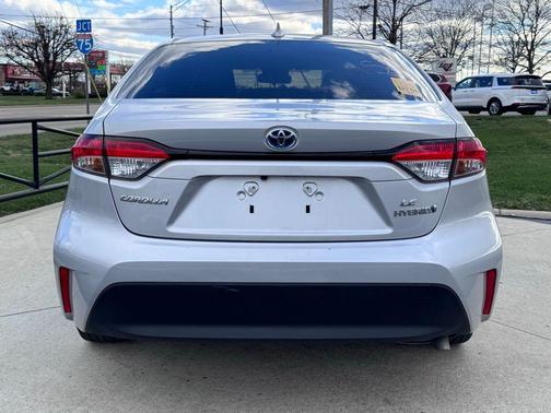 2023 Toyota Corolla Hybrid LE