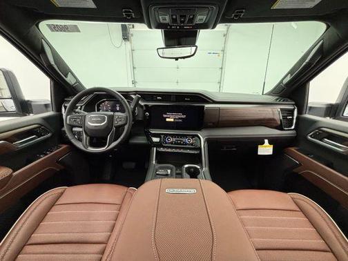 Glacier White Tricoat 2026 GMC Sierra 2500 Denali Ultimate