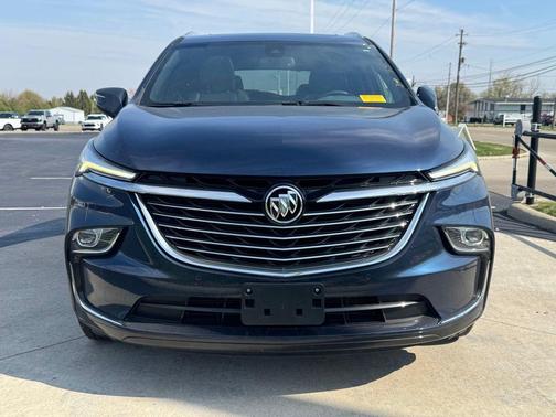 2023 Buick Enclave Essence AWD