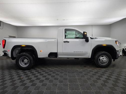 2026 GMC Sierra 3500 Base