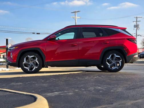 2023 Hyundai TUCSON SEL