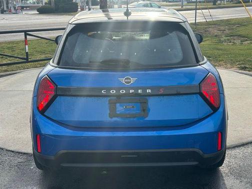 2025 MINI Hardtop Cooper S