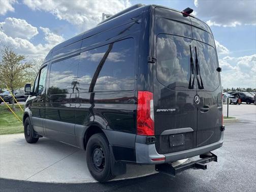 2021 Mercedes-Benz Sprinter 2500 Standard Roof