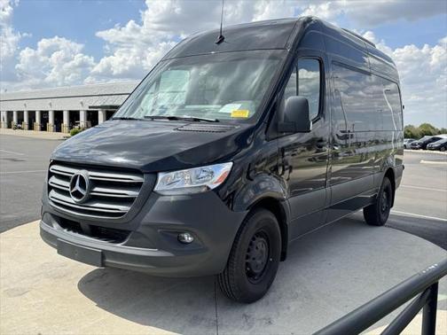 2021 Mercedes-Benz Sprinter 2500 Standard Roof