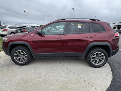 2021 Jeep Cherokee Trailhawk