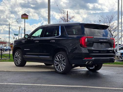2025 GMC Yukon Denali Ultimate