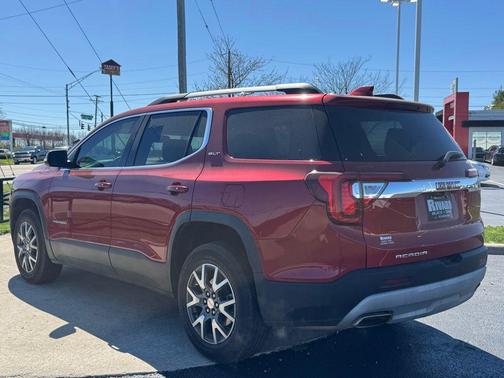 Volcanic Red Tintcoat 2023 GMC Acadia FWD SLT