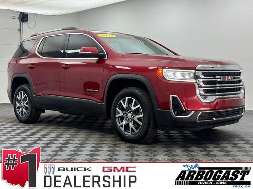 Volcanic Red Tintcoat 2023 GMC Acadia FWD SLT