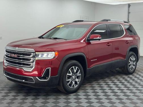 Volcanic Red Tintcoat 2023 GMC Acadia FWD SLT