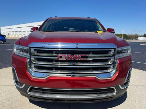 Volcanic Red Tintcoat 2023 GMC Acadia FWD SLT