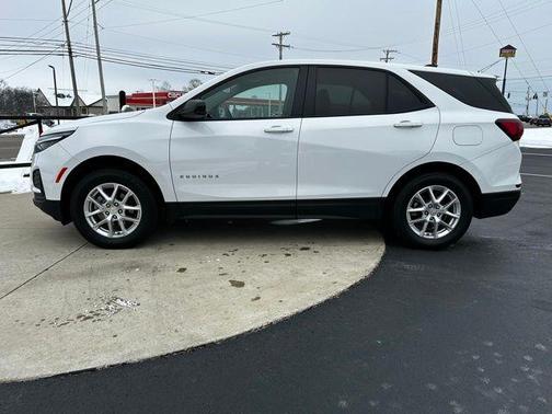 2024 Chevrolet Equinox LS