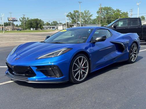 Elkhart Lake Blue Metallic 2023 Chevrolet Corvette Stingray w/2LT