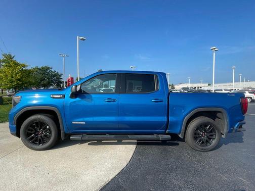 Dynamic Blue Metallic 2022 GMC Sierra 1500 Elevation
