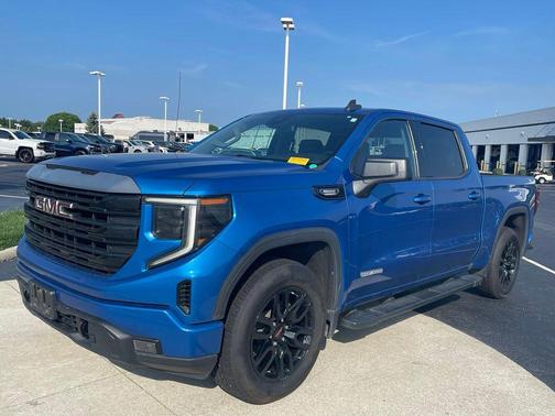 Dynamic Blue Metallic 2022 GMC Sierra 1500 Elevation