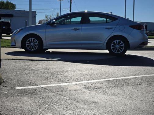 2019 Hyundai ELANTRA ECO