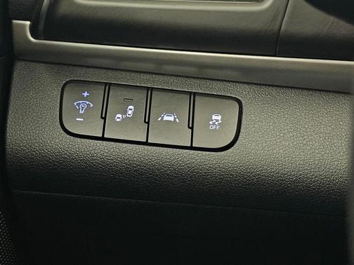 2019 Hyundai ELANTRA ECO