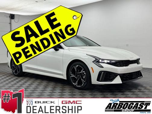 Snow White Pearl 2025 Kia K5 GT-Line