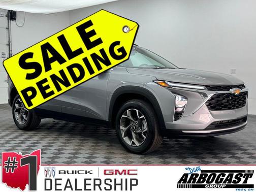 Sterling Gray Metallic 2025 Chevrolet Trax LT