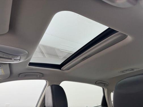 Hermosa Blue 2017 INFINITI Q70L 3.7X