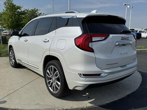 2024 GMC Terrain Denali