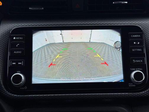 Boulder Gray Pearl 2024 Nissan Kicks SV