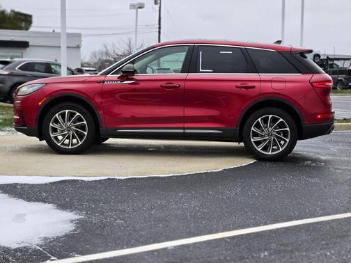 2024 Lincoln Corsair Premiere