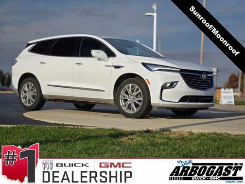2024 Buick Enclave Essence