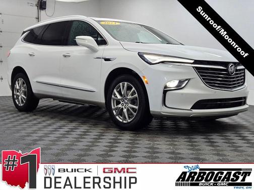 2024 Buick Enclave Essence