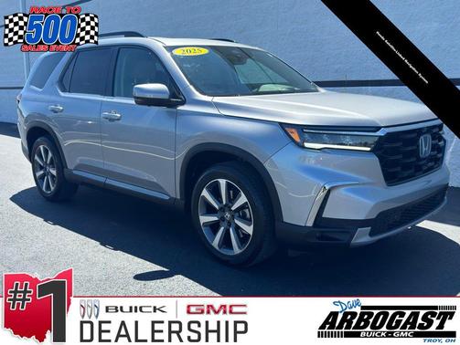 Lunar Silver Metallic 2025 Honda Pilot Elite