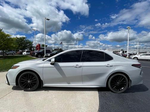 Ice 2023 Toyota Camry XSE