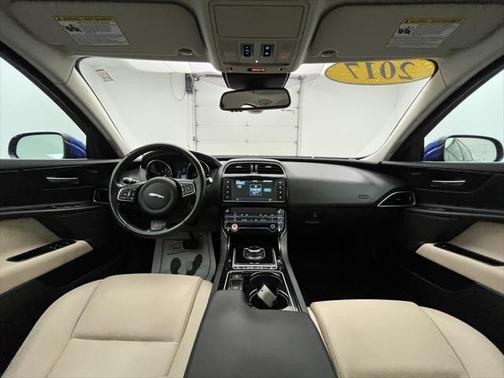 2017 Jaguar XE 25t Premium