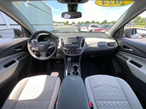 Sterling Gray Metallic 2024 Chevrolet Equinox LS