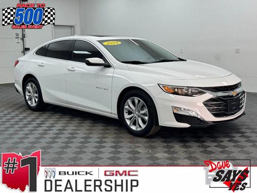 Summit White 2024 Chevrolet Malibu FWD 1LT