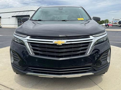 Black Metallic 2024 Chevrolet Equinox 1LT