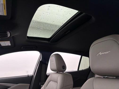 2026 Buick Envista Avenir FWD
