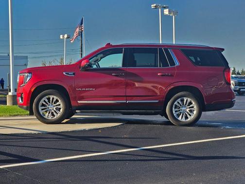 2022 GMC Yukon SLT